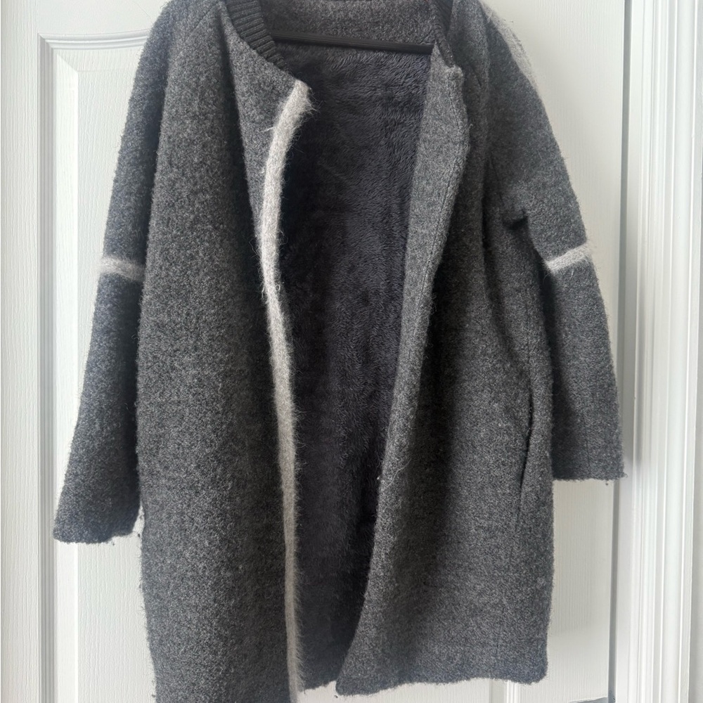Gray Wool Coat With Snap Buttons - image 6